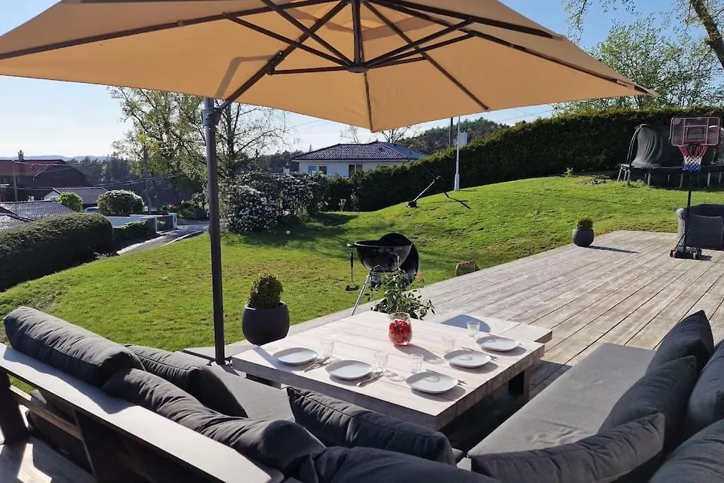 Luxurious Villa At Troldhaugen Bergen